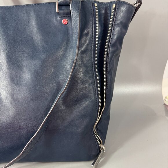 MICHAEL MICHAEL KORS NEWMAN NAVY BLUE LEATHER LARGE TOTE,SHOULDER BAG,CROSSBODY - Picture 3 of 15